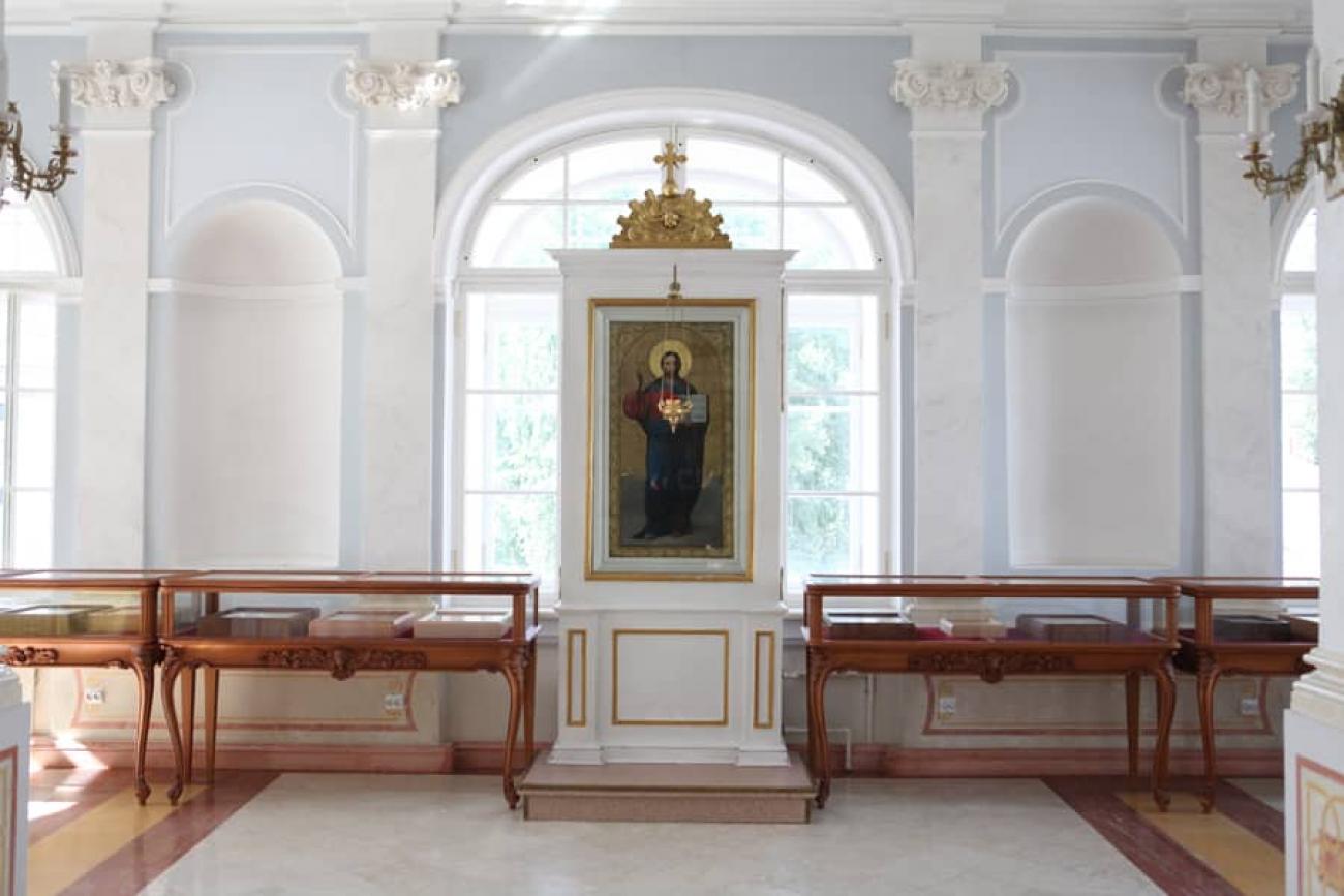 Реликварий Александро-Невской Лавры